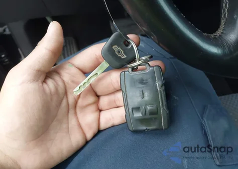 2016 Chevrolet Silverado 1500 2Lt из США, поврежденный, VIN 1GCVKRECXGZ258913